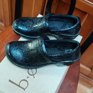 BOC  CLOSED CLOG SHOES